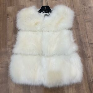 New!!! White Faux Fur Vest